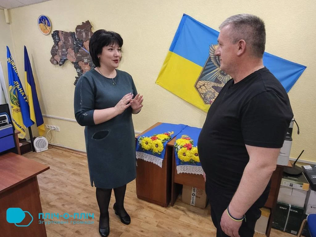 Рівненська громада вчетверте доставила допомогу переселенцям з Бердянщини