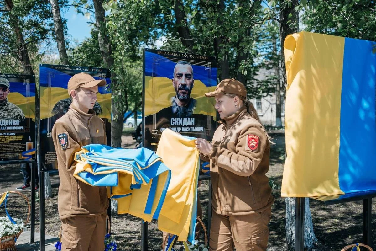 39 облич незламності: у запорізькій громаді створили простір пам’яті для загиблих захисників