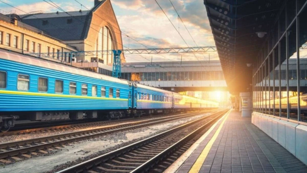 Для літнього відпочинку та відпусток з фронту: «Укрзалізниця» запускає кардинально оновлений графік